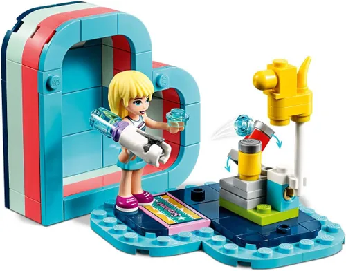 Vista 6 de LEGO Friends Stephanie's Summer Heart Box 41386 Kit de construcción, nuevo 2019 (95 piezas)