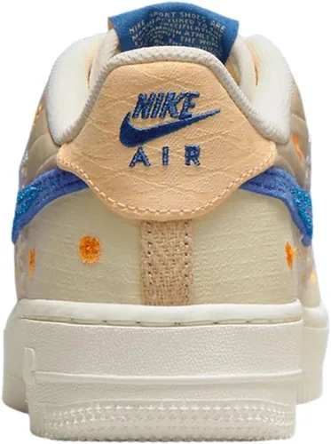 Vista 4 de Nike Air Force 1 CT3839 107 - Tenis para niños grandes, blanco espuma rosada
