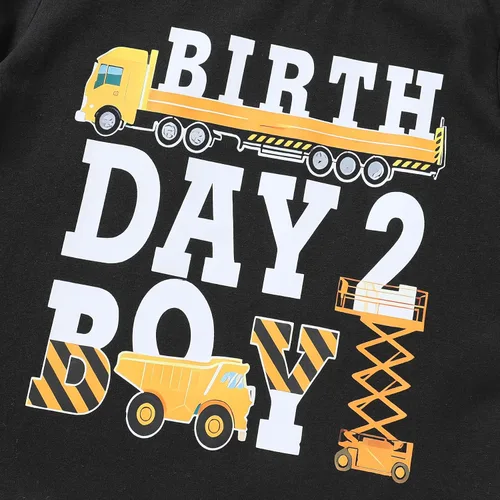 Vista 10 de YOUNGER STAR Niños Gris Young Wild Tres Cumpleaños Cuatro Siempre Salvaje Hermano Twin Letra Impresión Camisetas 3T 4T