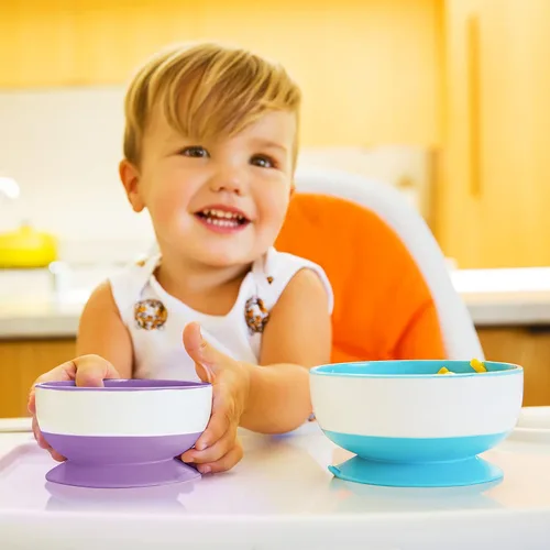 Vista 7 de Munchkin® Gentle™ Transition Sippy Trainer - Tazón de 4 onzas, paquete de 2, cuencos de succión azules y Stay Put™ para bebés y niños pequeños