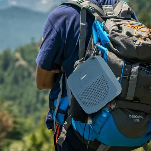 Vista 4 de Funda de silicona para altavoz portátil Bose SoundLink Micro impermeable, funda protectora con mosquetón