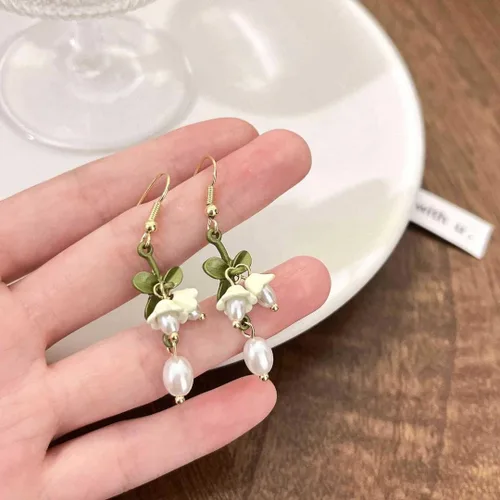 Vista 7 de RXTSLOK Lily of the Valley Necklace Flower Jewelry Earrings Bracelet Gift for Women Mom Friends Bride Weding Spring Summer