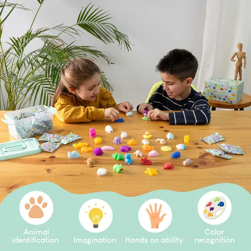 Vista 6 de BONNYCO Mochi Juguetes Squishy a Granel para Favores de Fiesta Infantil Paquete de 40. Rellenos para Bolsas de Dulces para Niños 3-5 4-8, Regalos
