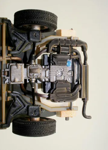 Vista 4 de Revell 07344 1:25 Volkswagen T3 Camper