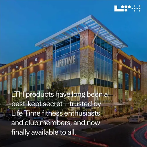 Vista 3 de LTH Aislamiento de proteína de suero Flex – Con la confianza de los miembros de Life Time – para la recuperación después del entrenamiento – Bajo