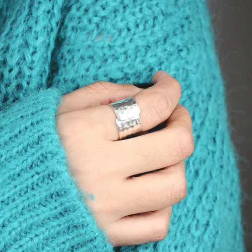 Vista 3 de Boho-Magic Anillo de plata de ley 925 para mujer, diseño de pulgar, ancho martillado, ajustable, Metal