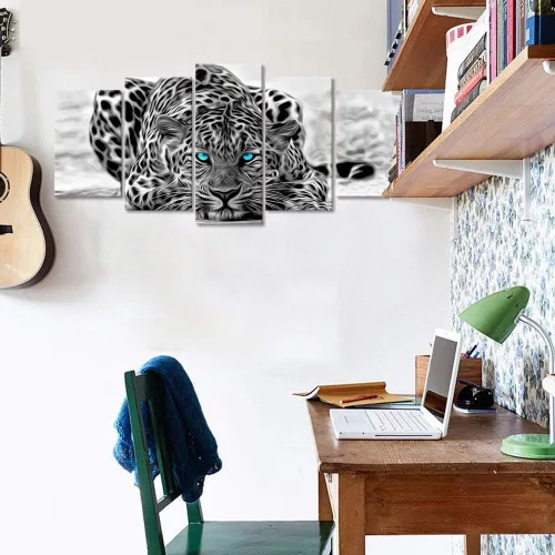 Vista 2 de Panel de lienzo en blanco y negro con dibujo de leopardo, con armazón. Fácil de colgar, varios tamaños.
