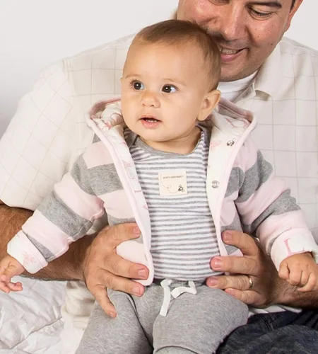 Vista 3 de Burt's Bees Baby Sudaderas para bebé, chaquetas ligeras con cremallera y abrigos con capucha, algodón orgánico, Flor Abc