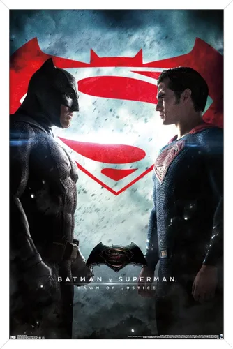 Vista 11 de Trends International DC Comics Movie - Batman v Superman - Póster de pared de una hoja, 14.725 x 22.375 pulgadas, versión enmarcada de madera