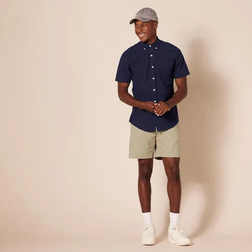 Vista 4 de Tienda Essentials - Pantalón corto ajustado para hombre, 7 pulgadas