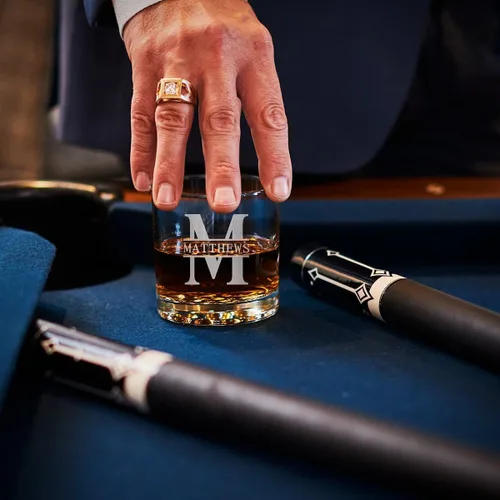 Vista 4 de Juego de presentación de decantador de whisky personalizado