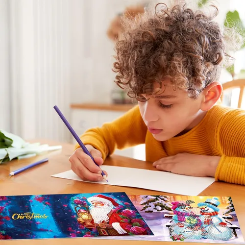 Vista 6 de LUSandy 8 paquetes de tarjetas de Navidad con pintura de diamante 5D para adultos, gnomos de Navidad, tarjetas de felicitación de arte de Papá Noel