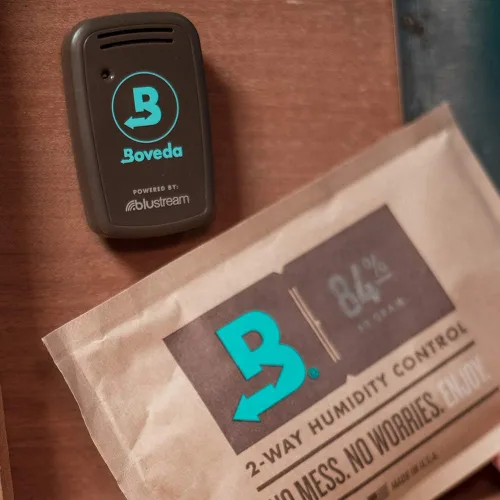 Vista 2 de Boveda Paquete de control de humedad bidireccional al 84 % para curado – Contenedores de madera curada – Tamaño 60 – Individual – Paquete de curado