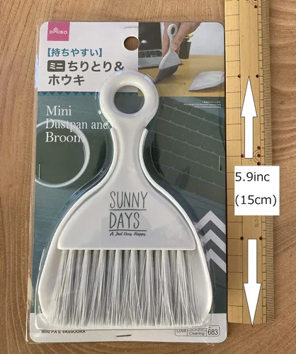 Vista 3 de Daiso Juego de escoba de escritorio con recogedor Mini Japan Import