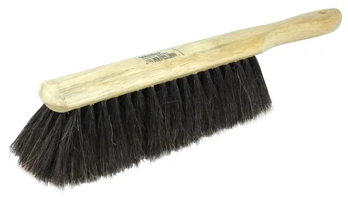 Vista 4 de Cepillo de cerdas de caballo con mango de madera, hecho con pelo de caballo, paquete de de 1, Natural