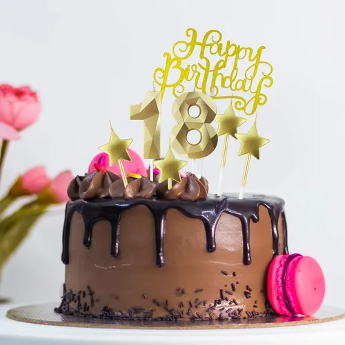Vista 5 de Velas de cumpleaños doradas con número 20 y velas de estrella de cumpleaños de 7 cm Velas para pastel de cumpleaños en forma de diamante 3D son