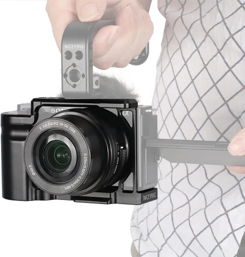 Vista 4 de NICEYRIG Jaula para cámara Sony ZV-E10 Vlog Vlogging, con mango de aluminio - 469