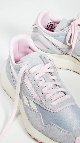 Vista 5 de Reebok - Tenis Classic Legacy para mujer