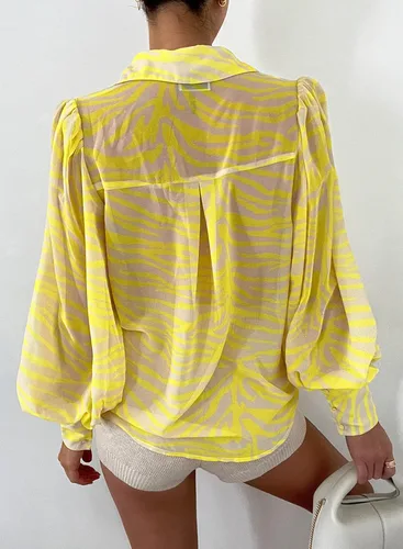 Vista 3 de EVALESS Blusas con botones para mujer, blusas de manga larga con estampado de moda 2023