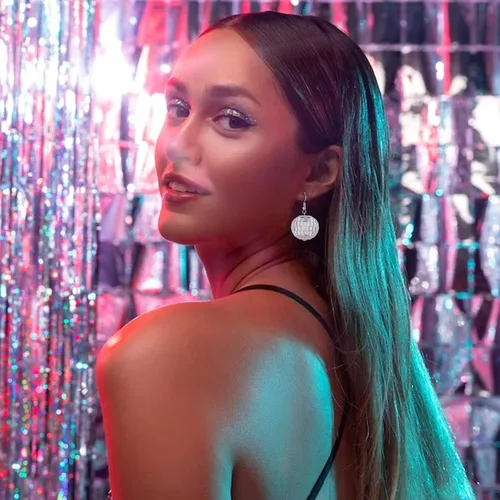 Vista 2 de Aretes de bola de discoteca para mujer, aretes de bola de discoteca rosa, aretes de bola de espejo, sombrero de vaquero occidental, aretes de bola