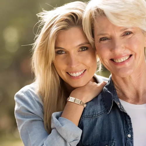 Vista 4 de VNOX Pulsera de identificación de alerta médica para hombres y mujeres, pulseras de alerta médica con grabado personalizado para mujeres y hombres