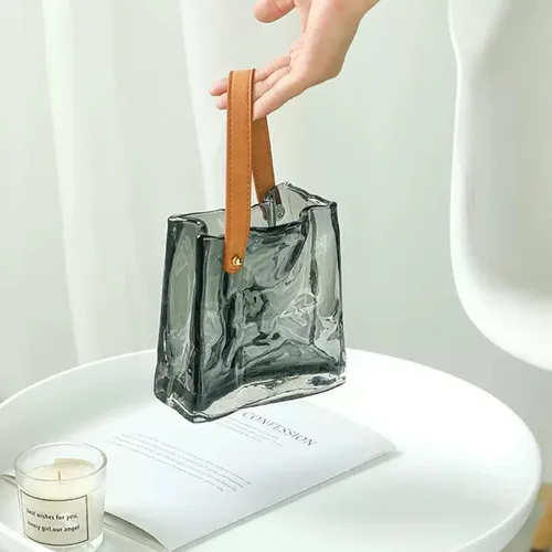 Vista 7 de Wnvivi Florero para flores, jarrones de vidrio, cuenco de pescado con asa, bolso plisado irregular en forma de jarrón de vidrio para centro de mesa