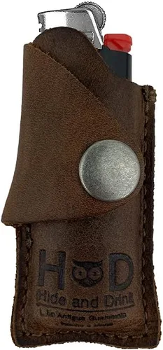Vista 4 de Hide & Drink, Funda protectora para encendedor de cuero rústico hecha a mano (marrón borbon)