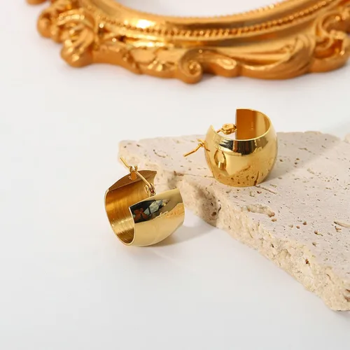 Vista 19 de Aretes de aro gruesos de oro para mujer, chapados en oro de 14 quilates, aretes de aro triple, hipoalergénicos, a la moda, aretes de aro gruesos