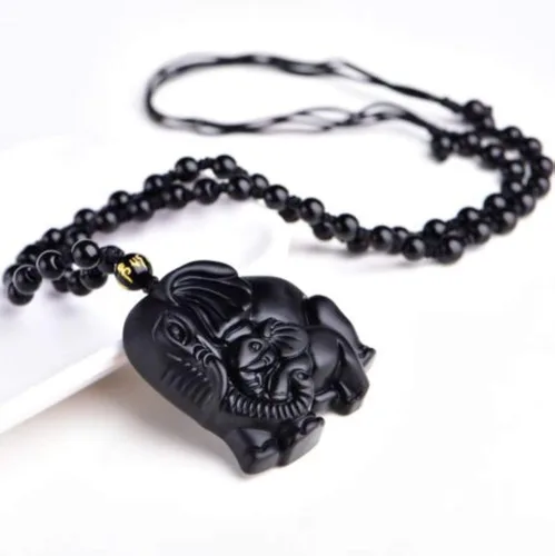 Vista 4 de Colgante de amuleto de elefante de obsidiana natural con cadena de cuentas ajustable para mujeres o hombres