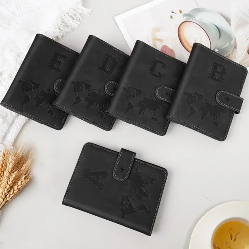Vista 7 de Funda para Pasaporte Personalizada con Letra de la A a la Z, Billetera de Viaje con Bloqueo RFID, Funda para Pasaporte, Estuche para Pasaporte