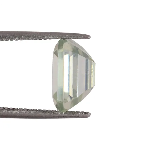 Vista 4 de Moissanita verde de calidad superior 3.00 quilates brillante corte esmeralda moissanita para la fabricación de colgantes de anillo, Gema, Moissanita