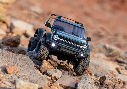 Vista 7 de Traxxas TRX-4M Ford Bronco Escala 1/18 4X4 Crawler (área 51)