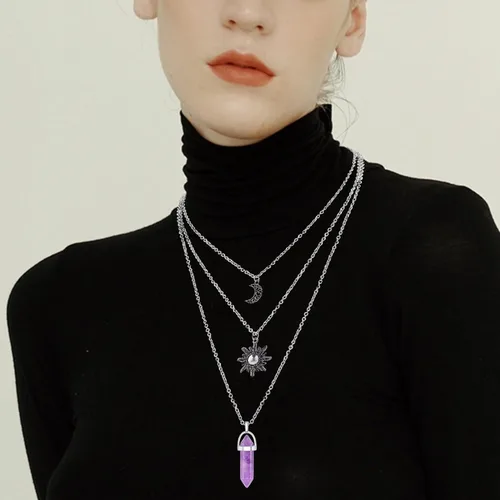Vista 18 de Collar gótico de sol y luna para mujer, collares con colgante de cristal, accesorios Y2K, collar de luna creciente en capas para mujer, collar