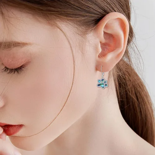 Vista 6 de Aretes colgantes de plata de ley con diseño de pata de perro, diseño de pata de cachorro, para mujeres y niñas