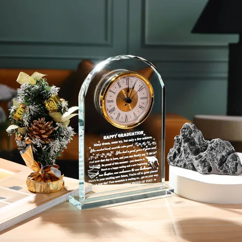 Vista 3 de Regalos de graduación Qianwei para él y ella - Reloj de cristal Clase de 2025 Regalos de presente para mujeres y hombres, graduados de universidad