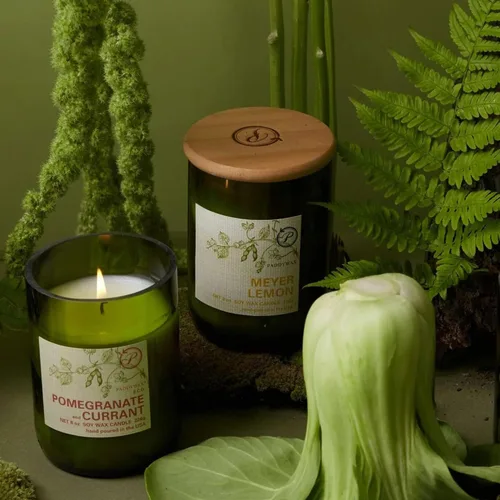 Vista 2 de Paddywax Eco Green Collection - Vela de mezcla de cera de soja en tarro de vidrio, aroma a limón Meyer, recipiente verde con tapa de madera, 8 onzas