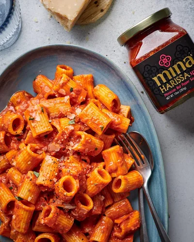 Vista 4 de Salsa Harissa Picante Mina, 10 oz