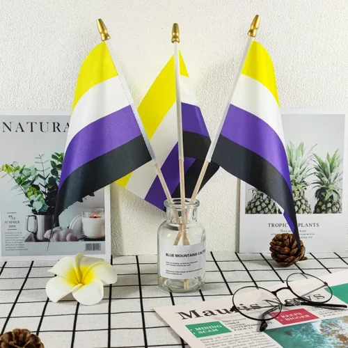 Vista 5 de Newperlite Nonbinary NB Pride Stick - Banderas pequeñas de mano LGBT - Poste de madera maciza y parte superior de lanza, paquete de 12, 5 x 8