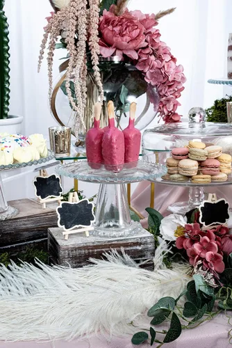 Vista 3 de Tarta de postre de pedestal con borde de cuentas de cristal de hasta 8 pulgadas para eventos especiales, eventos de boda, fiestas y decoración