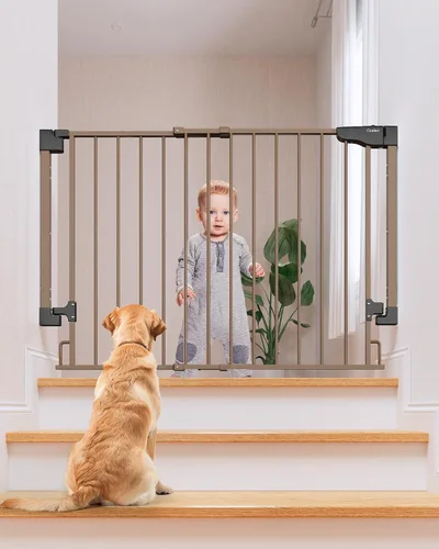 Vista 41 de Cumbor 29.2–43" Puerta de bebé para escaleras, de montaje en pared (se requiere taladrar), puerta para perros expandible sin barra inferior, puerta