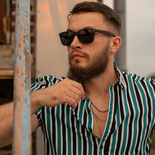 Vista 5 de PRIVEL Gafas de sol polarizadas extra grandes de tamaño XXL de 6.102 in para hombres grandes y anchos TR90 ultraligeros protección UV400