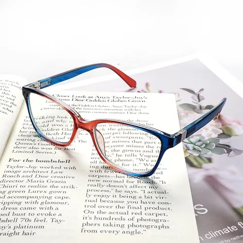 Vista 6 de Paquete de 4 lentes de lectura progresivos multienfoque para mujeres y hombres, bisagra de resorte, bloqueo de luz azul, lectores Mezcla
