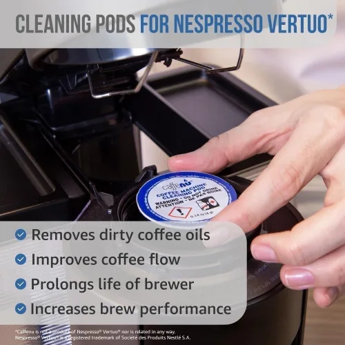 Vista 4 de Kit de descalcificación y limpieza compatible con Nespresso. 2 botellas de solución descalcificadora Nespresso Vertuo. 4 cápsulas de limpieza