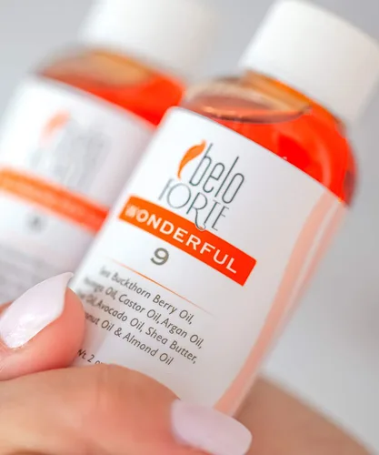 Vista 3 de Repara el cabello quebradizo seco y dañado rápidamente con hidratación intensa. Maravillosa mezcla de aceite de 9 cabellos para un cabello increíble