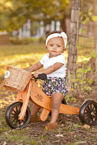 Vista 6 de Kinderfeets Tiny Tot - Bicicleta de equilibrio y triciclo de madera 2 en 1 para niños pequeños de 12 a 24 meses, asiento ajustable, neumáticos a