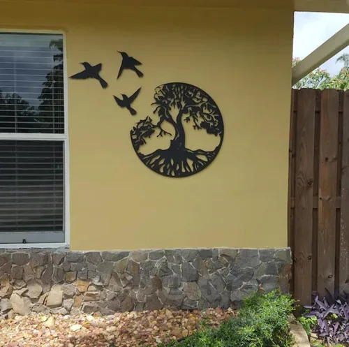 Vista 7 de BUNJOOL Letreros de metal moderno para pared, árbol de la vida, guirnaldas, colibríes, colgantes de metal modernos, obras de arte decorativas