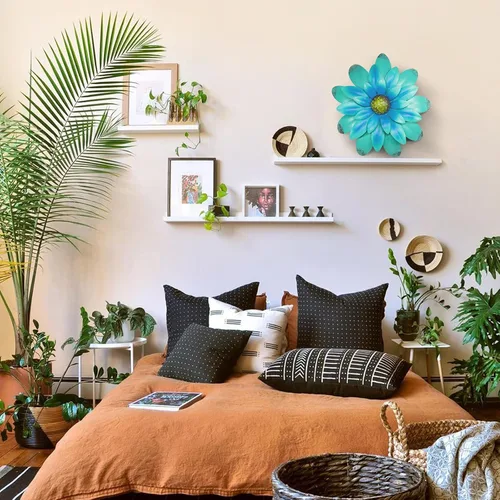Vista 4 de EASICUTI Decoración de pared de metal azul con flores de metal para colgar en interiores y exteriores, hogar, baño, cocina, dormitorio, sala