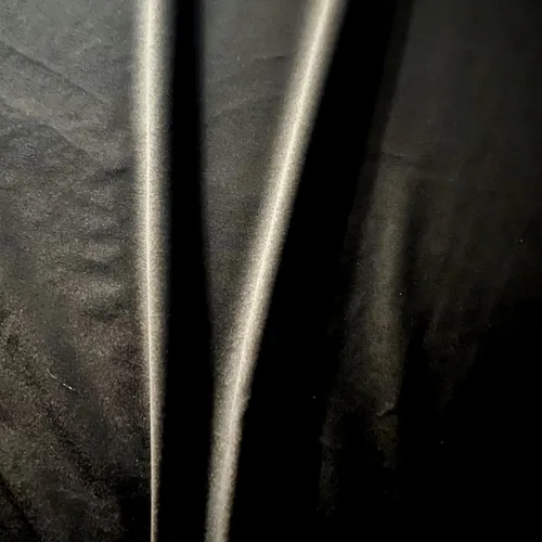 Vista 25 de Tela de terciopelo suave negro, 118 pulgadas de ancho, material ideal para tapicería para entrenadores y sillas, cortinas, almohadas, fundas