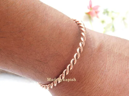 Vista 4 de Pulsera tensor hecha a mano de cobre puro 100% cobre, brazalete tensor de cobre, brazalete de cobre de la artritis, regalo de cumpleaños