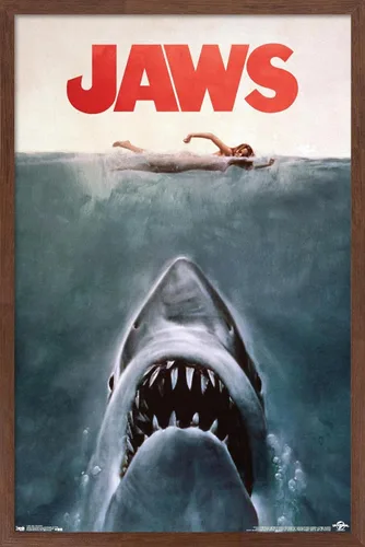 Vista 16 de Trends International Jaws - Póster de pared de una hoja, 14.725 x 22.375 pulgadas, versión con marco de madera tipo granero